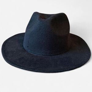 Universal Thread Black Faux Suede Wide Brim Fedora Hat